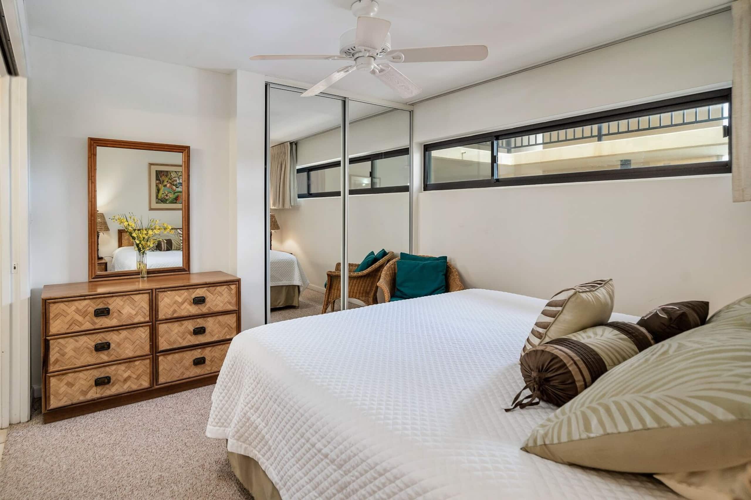 Condo in Kihei · ★4.78 · 1 bedroom · 2 beds · 1 bath - Image 4