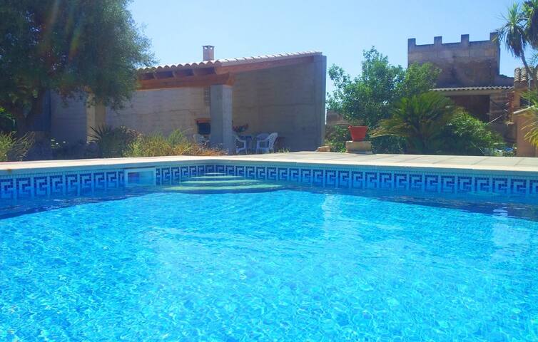 Can Bril gallery image 3