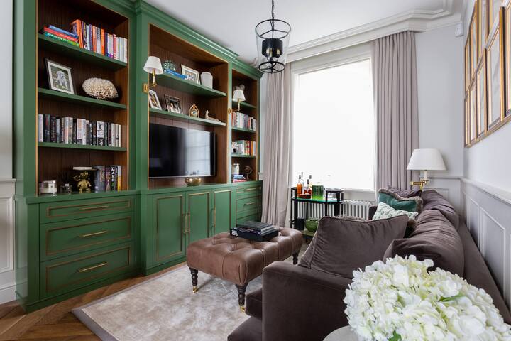 First Street III by onefinestay gallery image 2