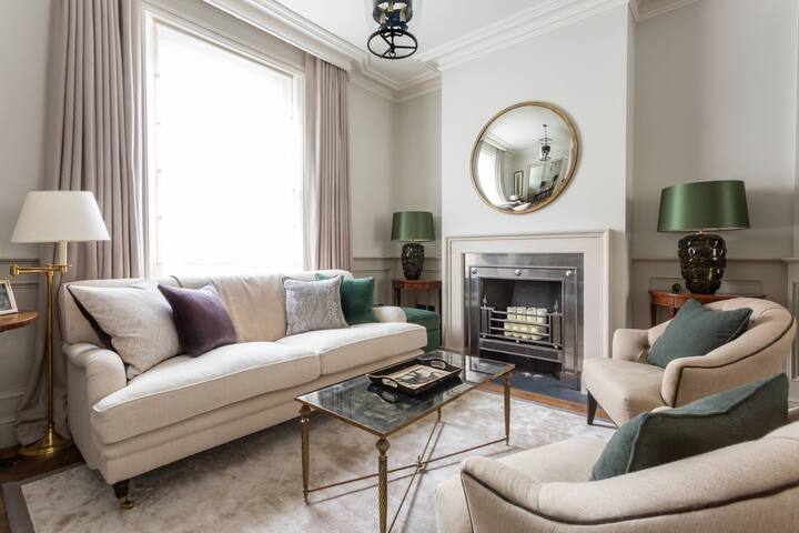 First Street III by onefinestay gallery image 3