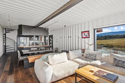 Valinor Ranch — Thirty-Five Acres Above the Valley