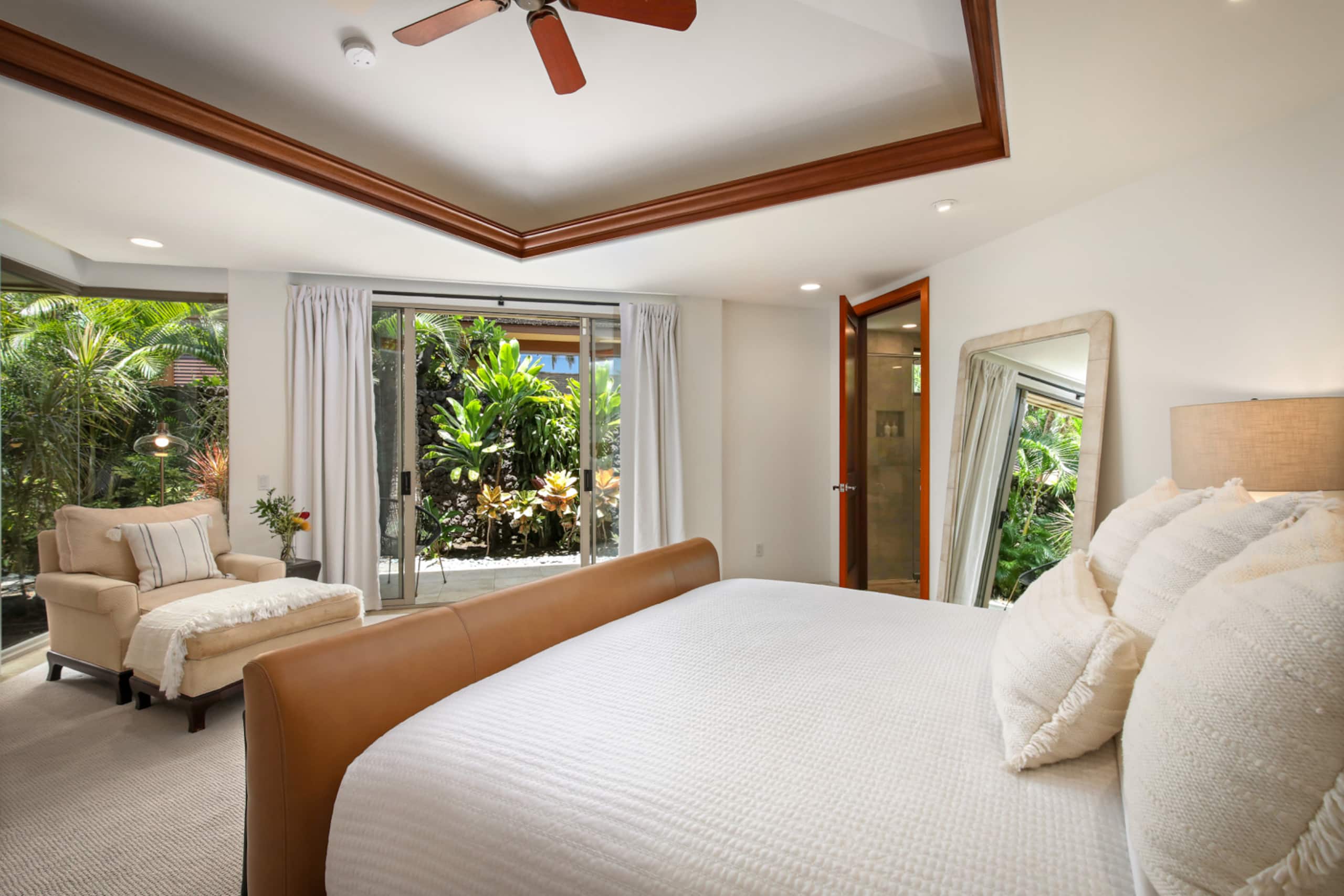 Home in Kailua-Kona · ★5.0 · 4 bedrooms · 4 beds · 4 baths - Image 25