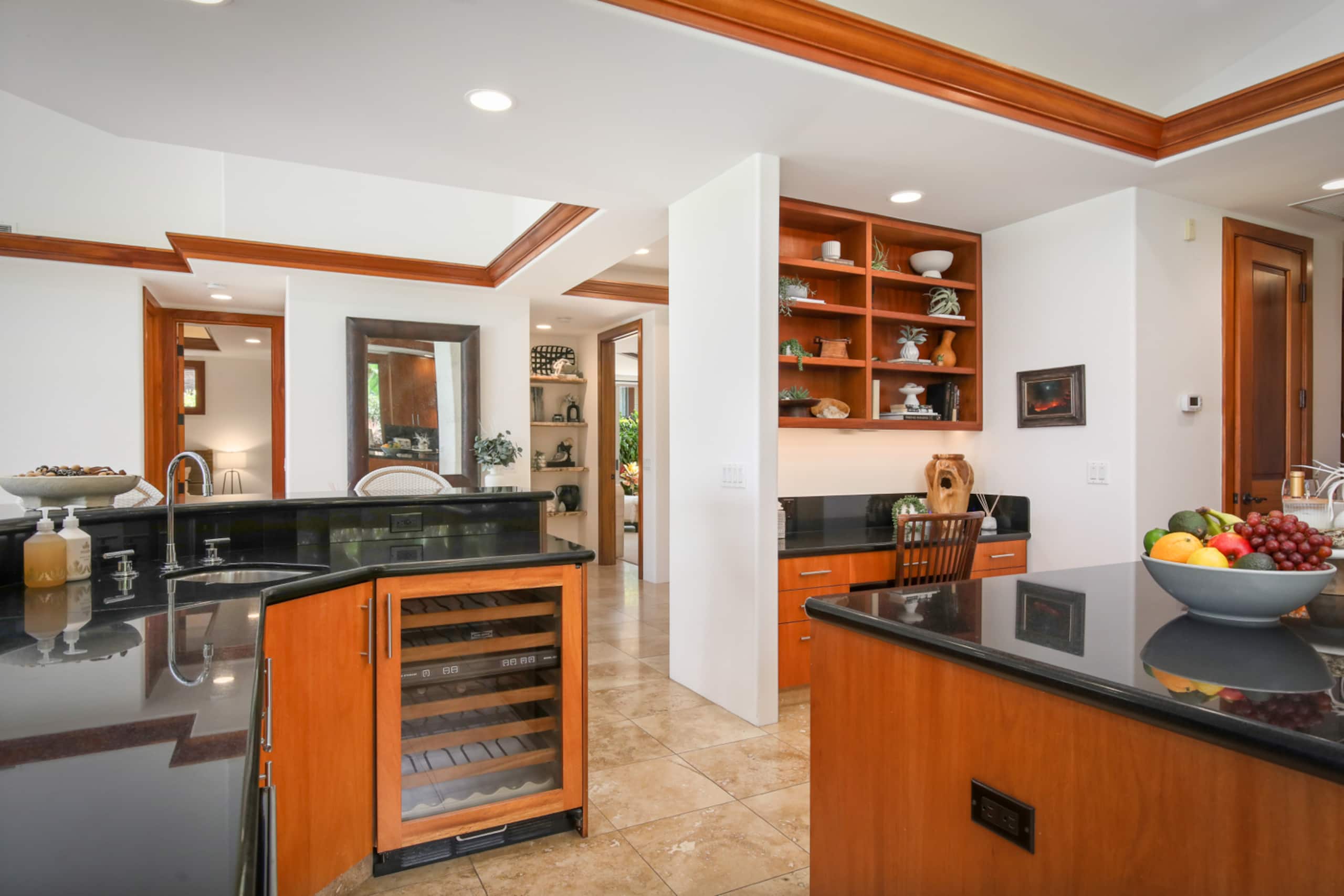 Home in Kailua-Kona · ★5.0 · 4 bedrooms · 4 beds · 4 baths - Image 21