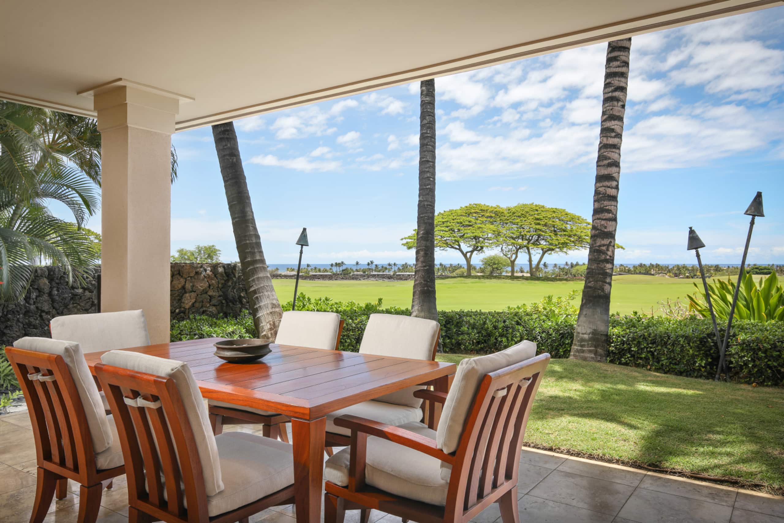 Home in Kailua-Kona · ★5.0 · 4 bedrooms · 4 beds · 4 baths - Image 14