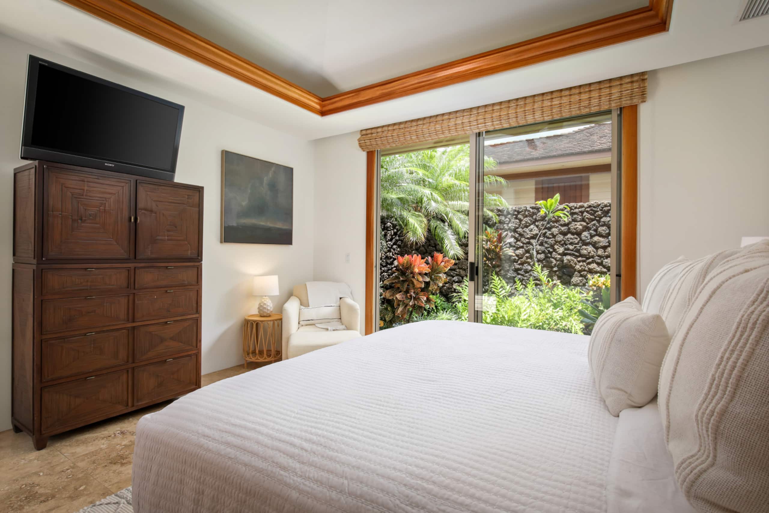Home in Kailua-Kona · ★5.0 · 4 bedrooms · 4 beds · 4 baths - Image 36