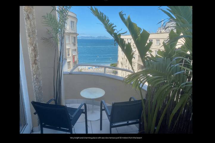 Terraço com vista para o Mar no Arpoador com 2 suítes. gallery image 4