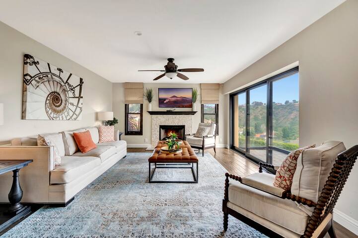 La Jolla Hills Estate gallery image 3