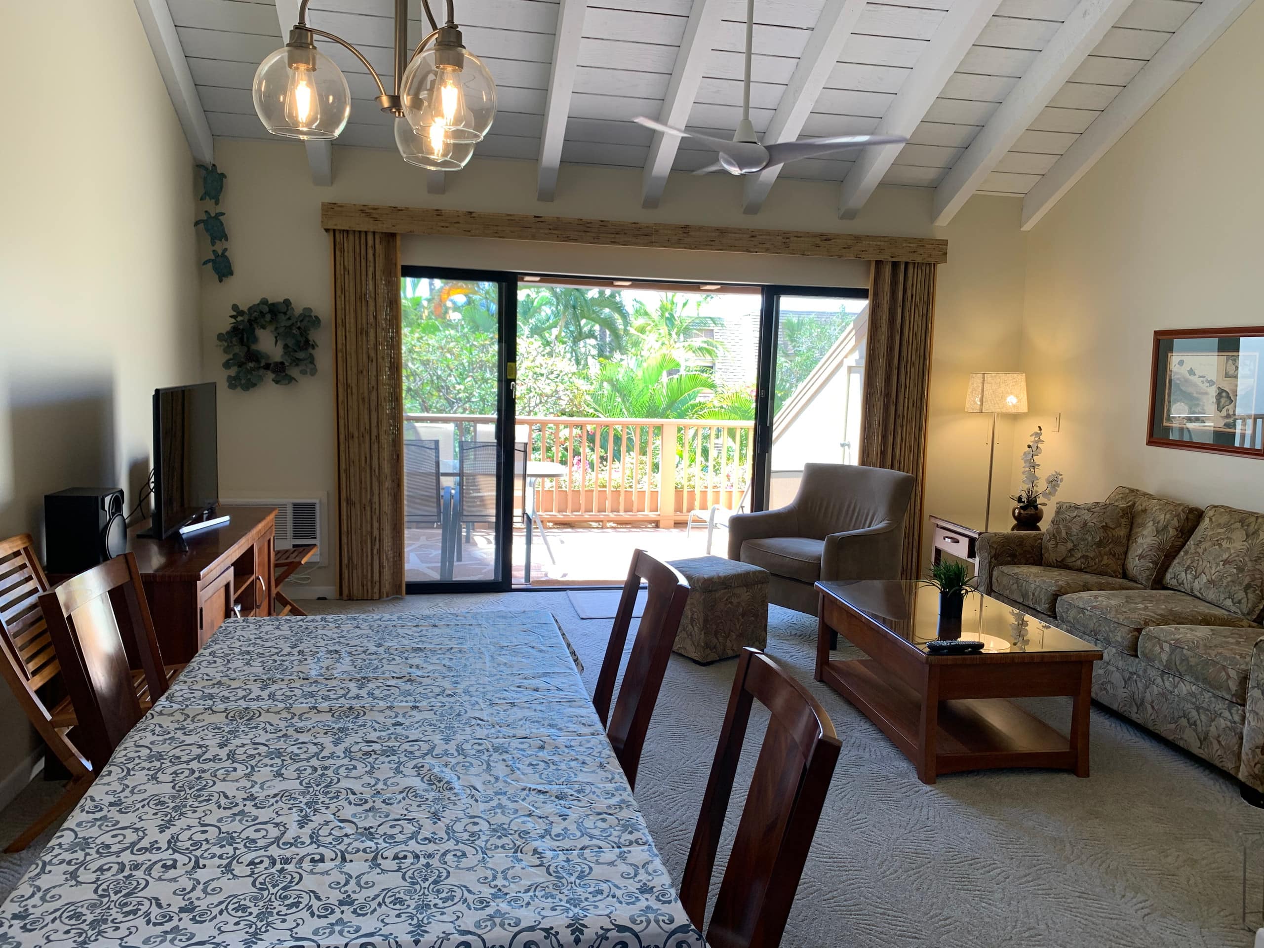 Condo in Kihei · ★5.0 · 2 bedrooms · 3 beds · 2 private baths - Image 14