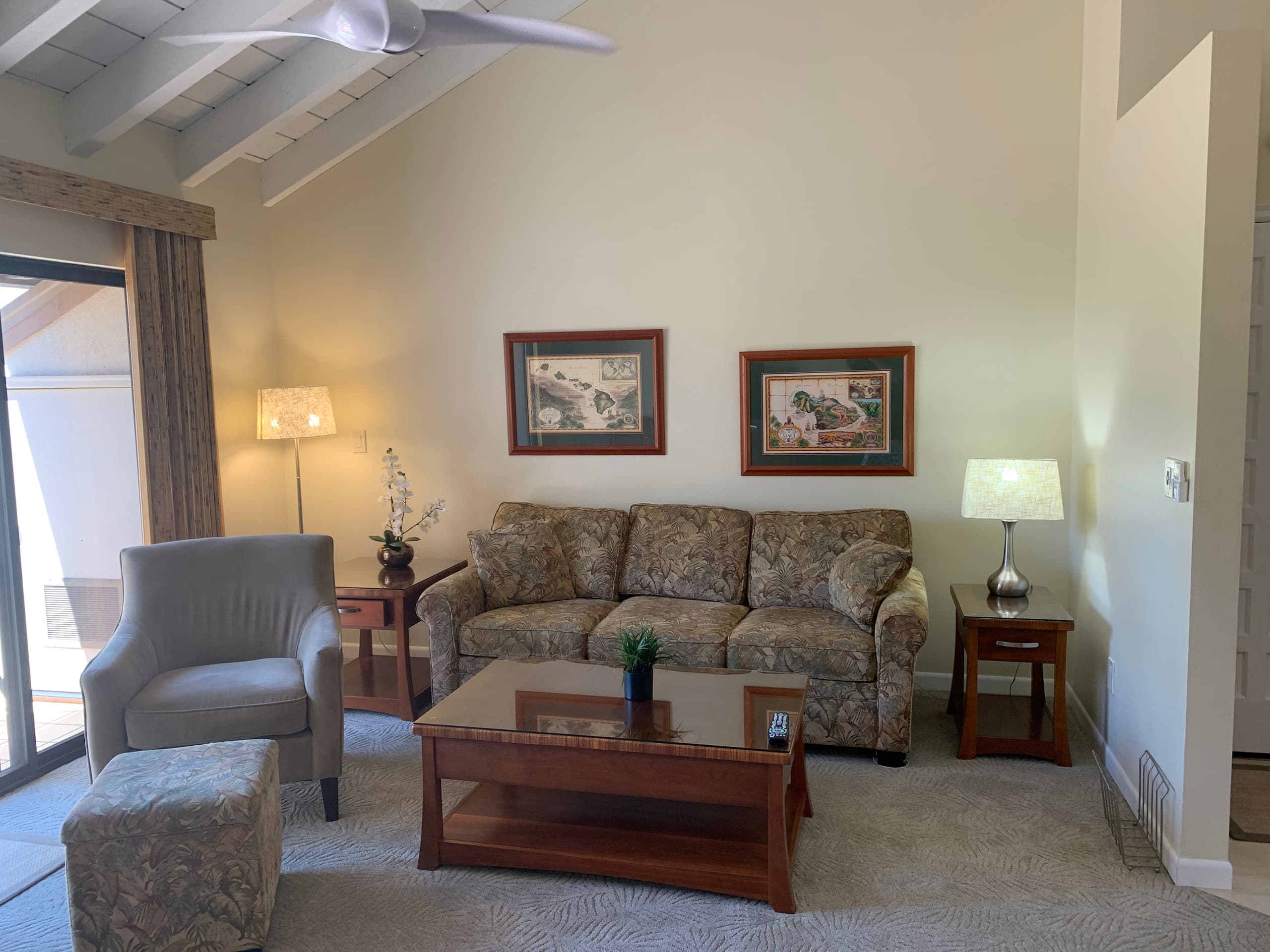 Condo in Kihei · ★5.0 · 2 bedrooms · 3 beds · 2 private baths - Image 2