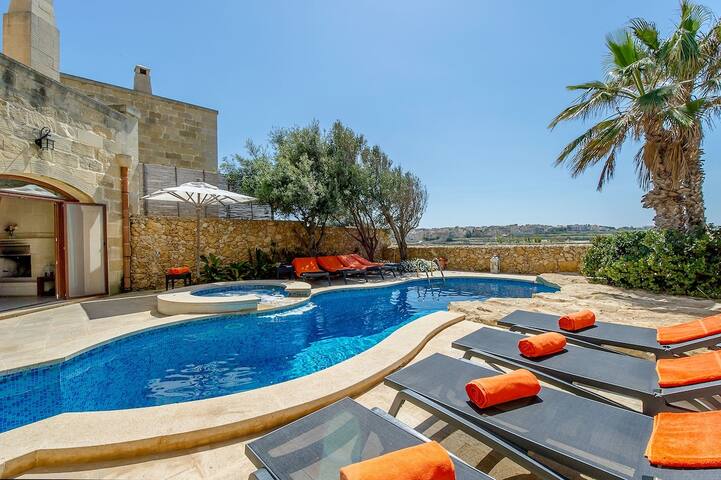 Baron Holiday Homes managed Airbnb listing 3