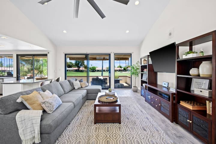 Remodeled Condo At Rancho Las Palmas! Fairway & Mountain Views! - California