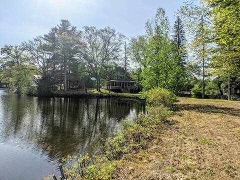 Highland Lake Retreat