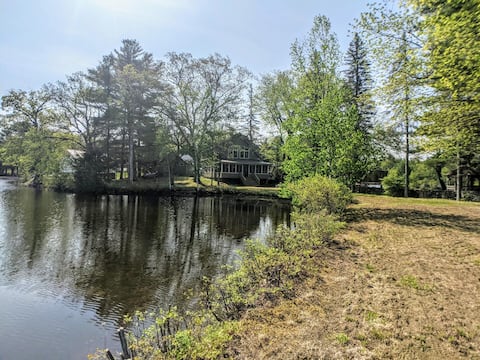 Highland Lake Retreat