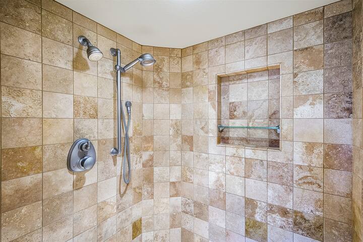 Kolea 14K (3/2) ~ Luxuriously Furnished 3 Bedroom gallery image 3