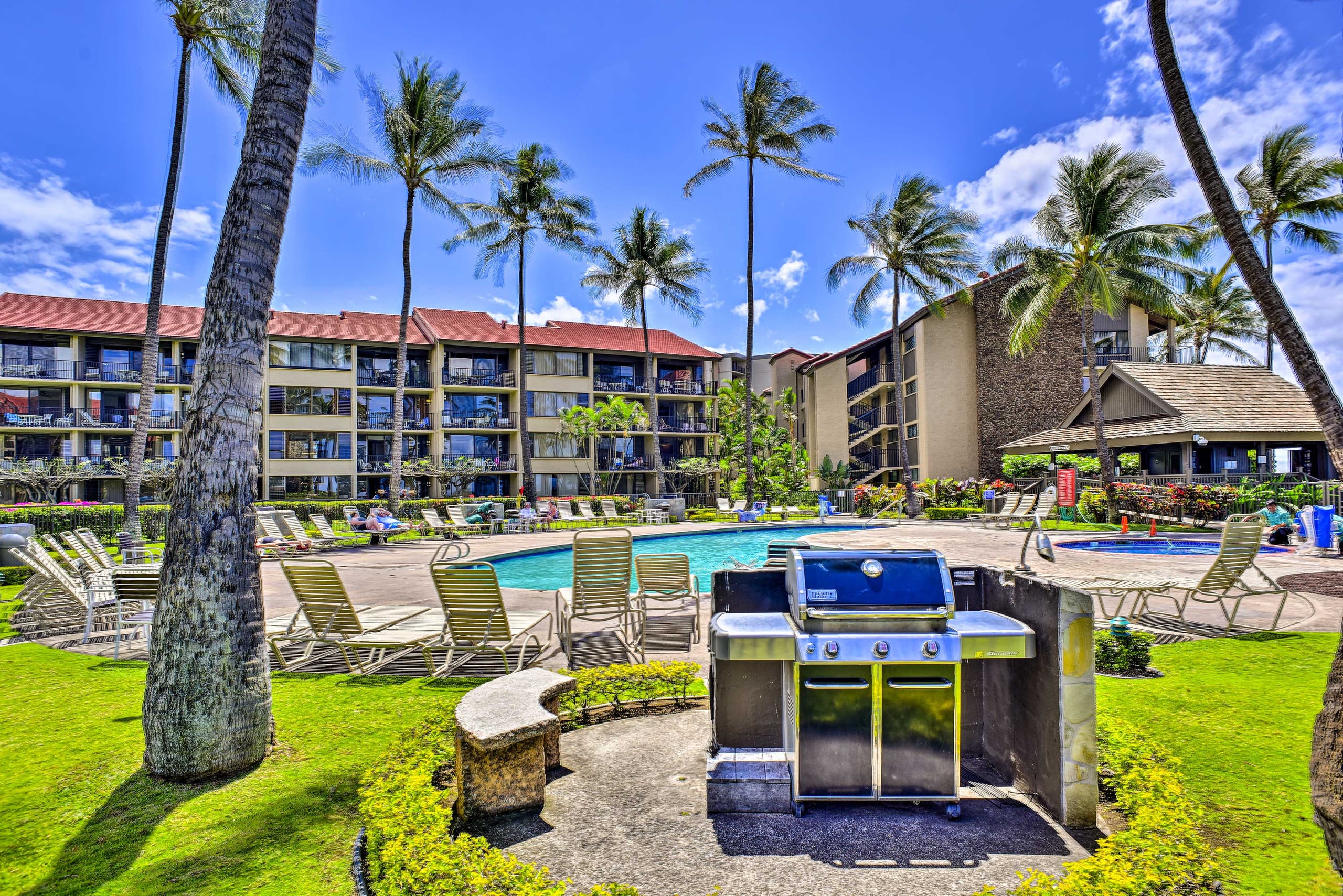 Condo in Lahaina · ★4.92 · 2 bedrooms · 4 beds · 2 baths - Image 21