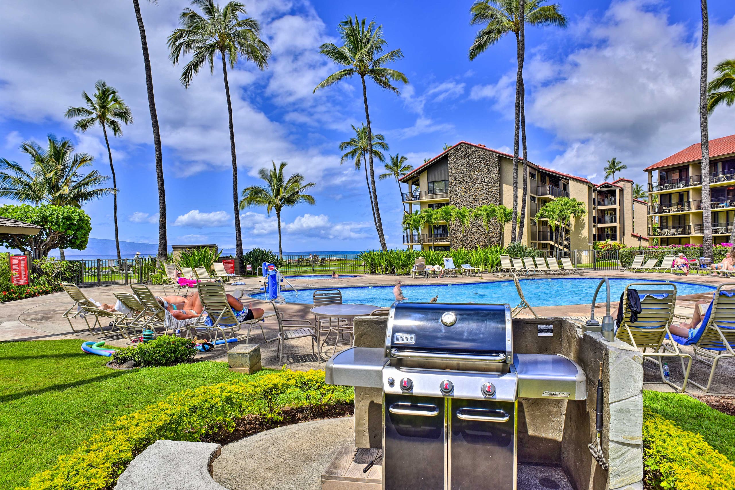 Condo in Lahaina · ★4.92 · 2 bedrooms · 4 beds · 2 baths - Image 22