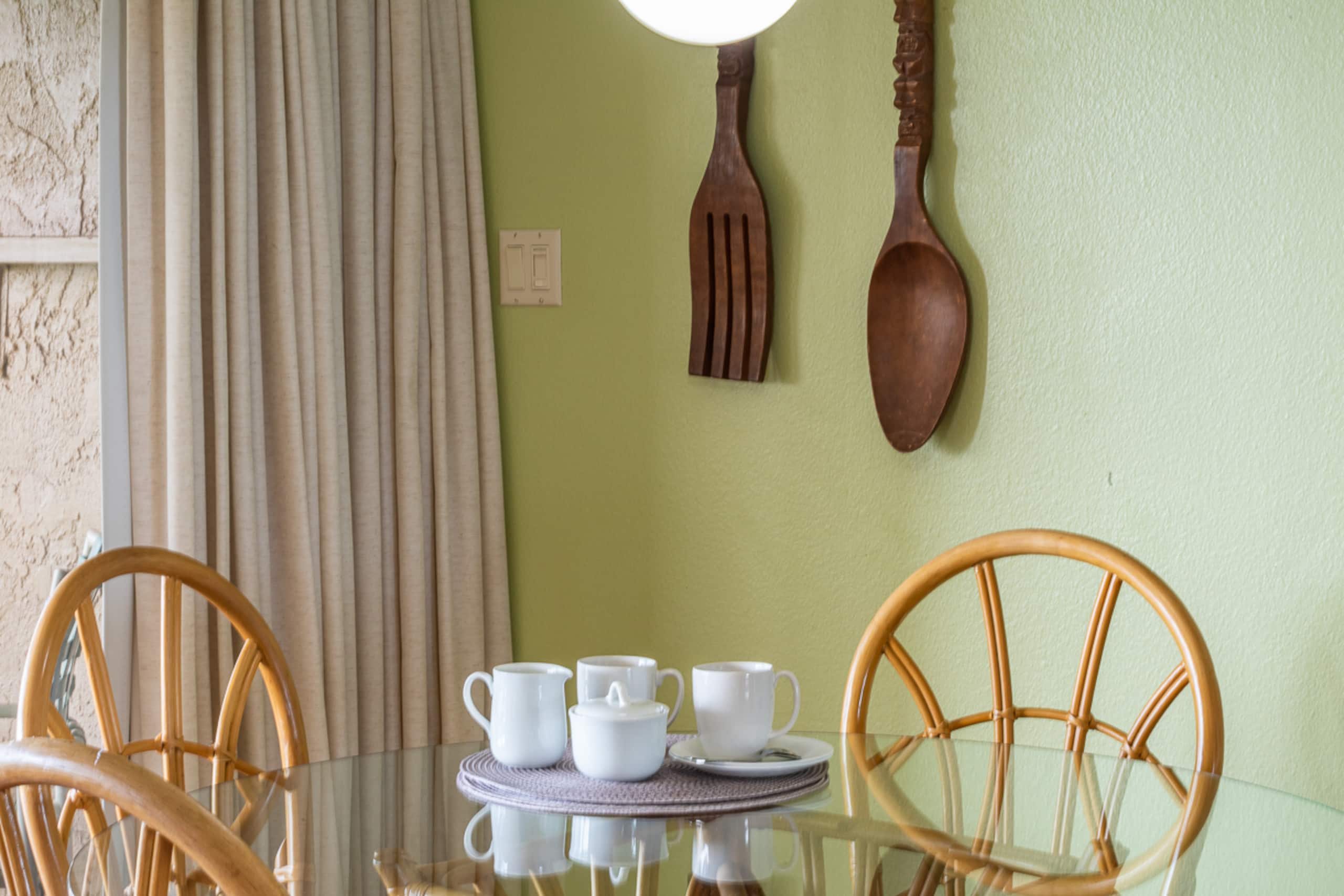 Condo in Lahaina · ★4.94 · 1 bedroom · 1 bed · 1 bath - Image 9