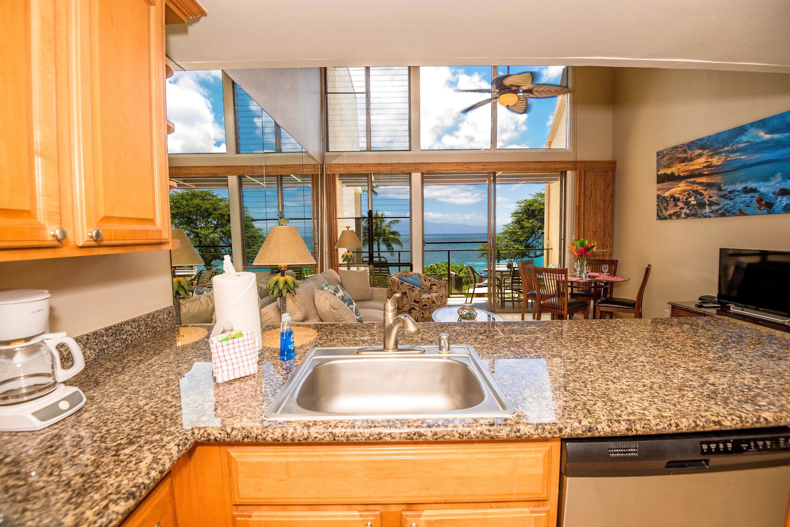 Condo in Lahaina · ★4.78 · 2 bedrooms · 4 beds · 2 baths - Image 9