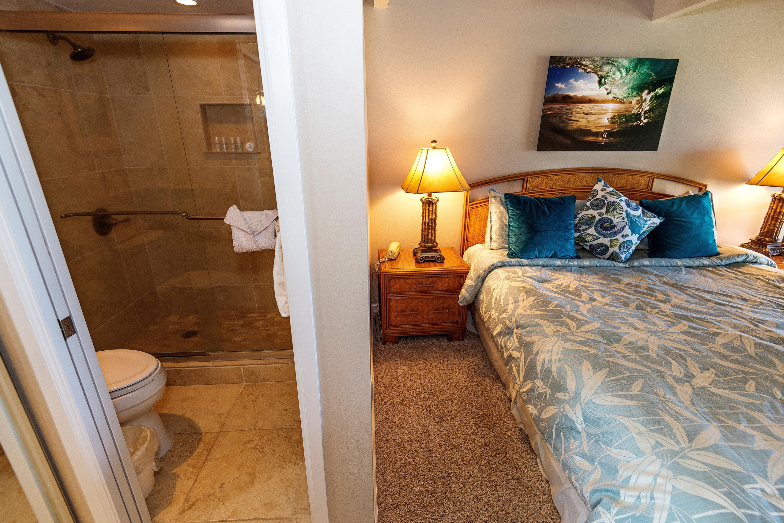 Condo in Lahaina · ★4.78 · 2 bedrooms · 4 beds · 2 baths - Image 16