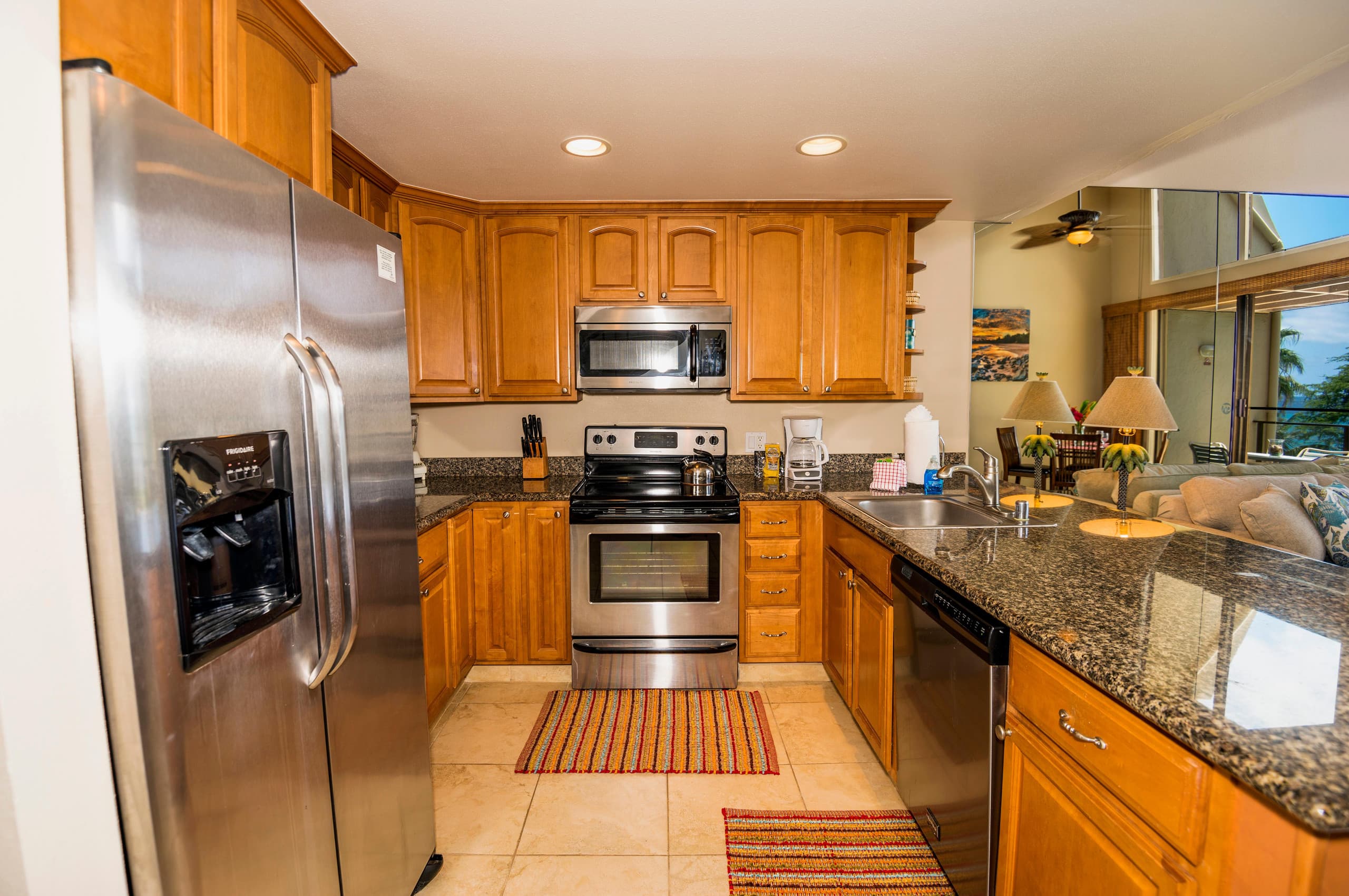 Condo in Lahaina · ★4.78 · 2 bedrooms · 4 beds · 2 baths - Image 10