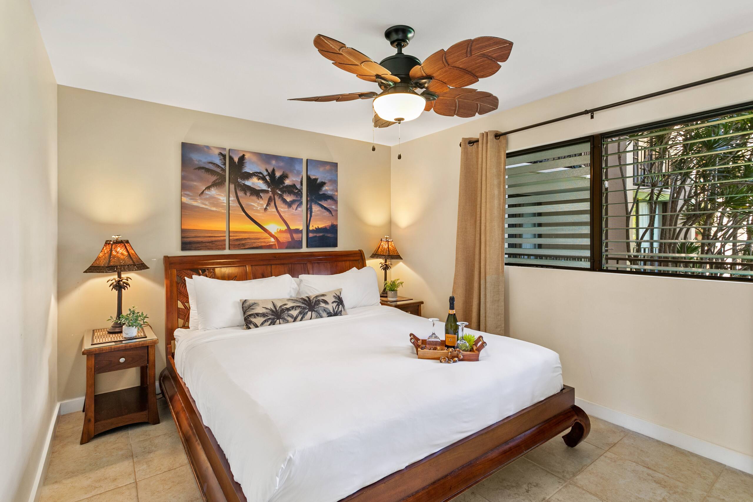 Condo in Lahaina · ★4.73 · 2 bedrooms · 2 beds · 2 baths - Image 15