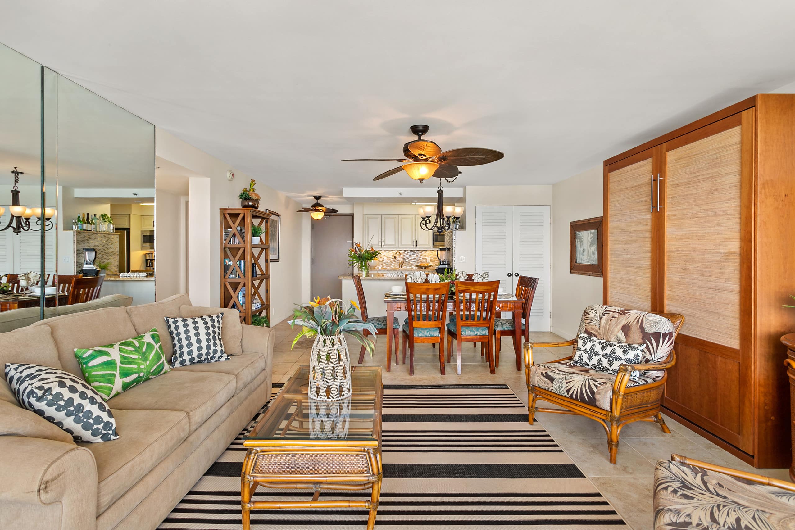 Condo in Lahaina · ★4.73 · 2 bedrooms · 2 beds · 2 baths - Image 2
