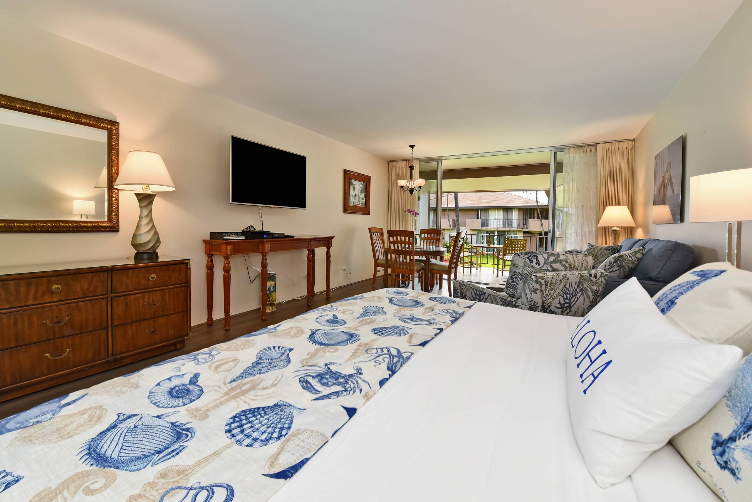 Condo in Lahaina · ★4.7 · 1 bedroom · 2 beds · 1 bath - Image 15