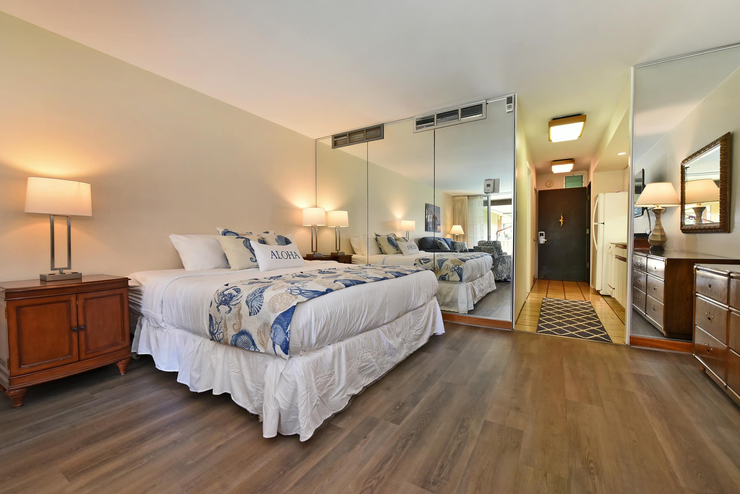 Condo in Lahaina · ★4.7 · 1 bedroom · 2 beds · 1 bath - Image 3