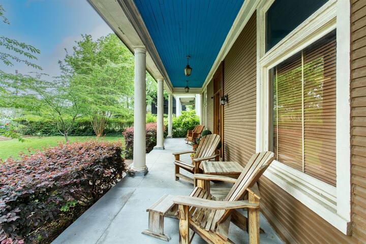 Wisteria: Prime Location in 12South | Walkable gallery image 3