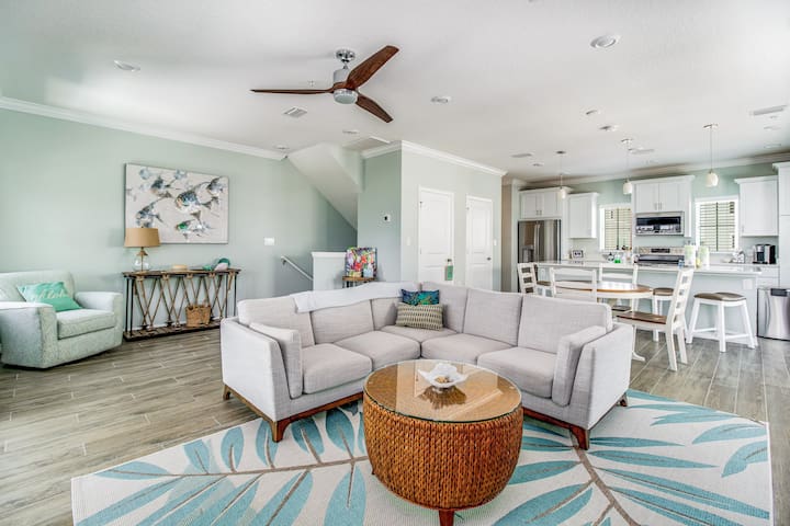 Liv Luxe Coastal managed Airbnb listing 3