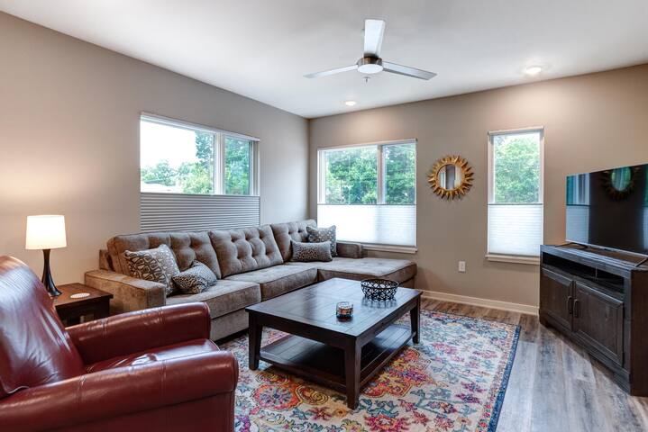 City View South Slope Townhome gallery image 5