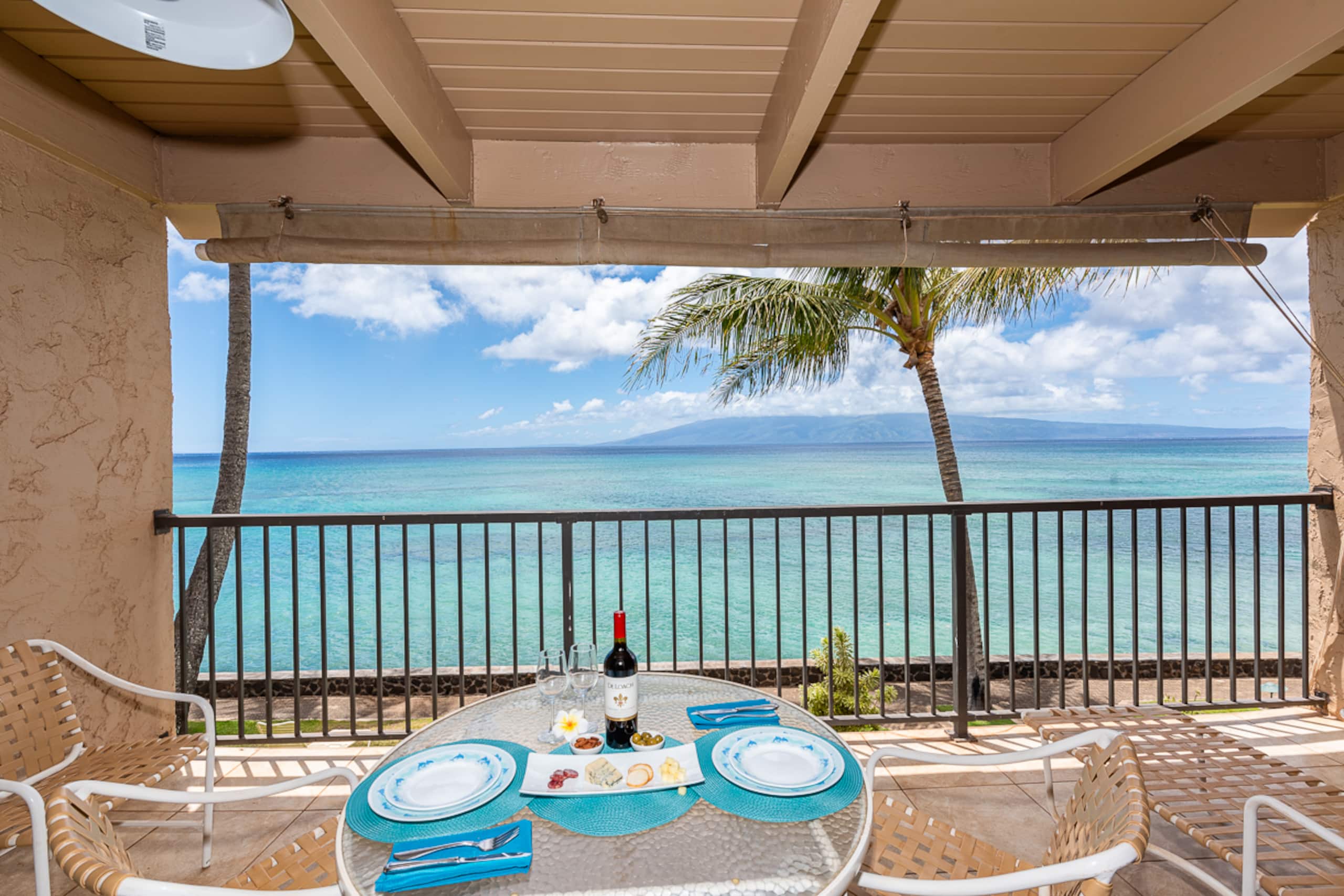 Condo in Lahaina · ★4.97 · 2 bedrooms · 3 beds · 2 private baths - Image 12