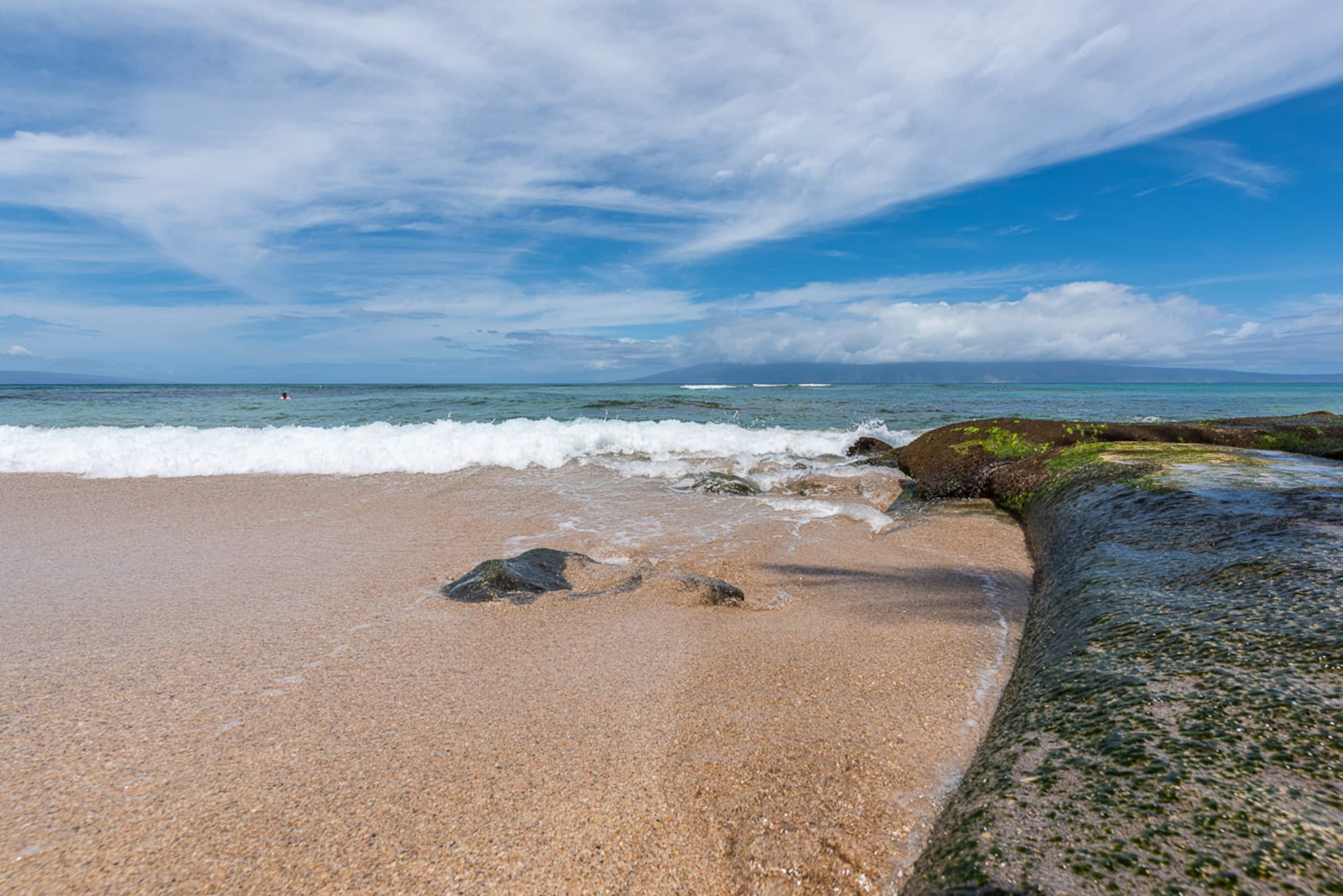 Condo in Lahaina · ★4.97 · 2 bedrooms · 3 beds · 2 private baths - Image 36
