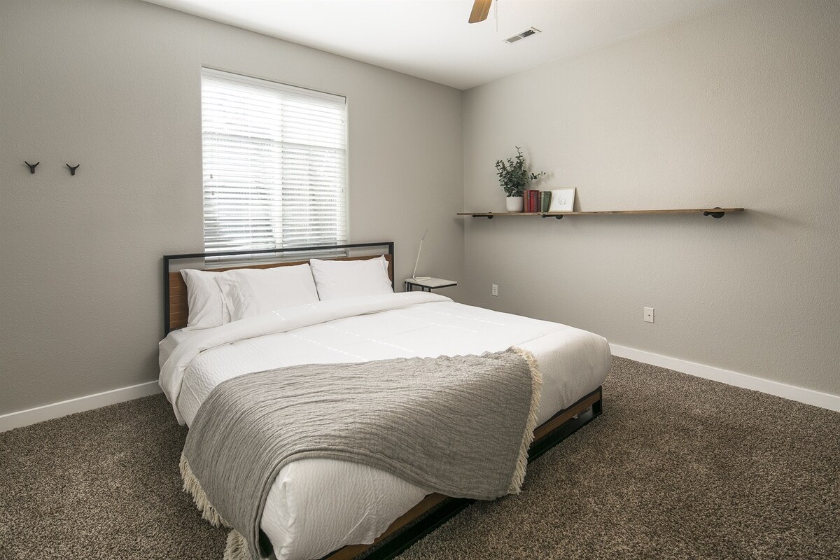 Downstairs King Suite