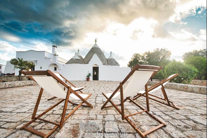 Beautiful Trullo Paleo in Ceglie Messapica