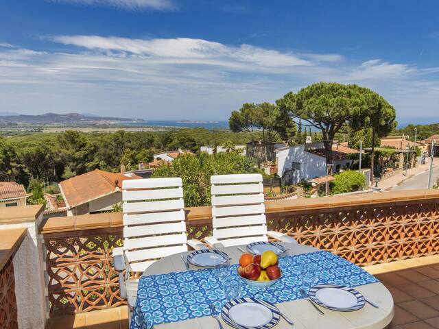 Can Berta by Interhome gallery image 2