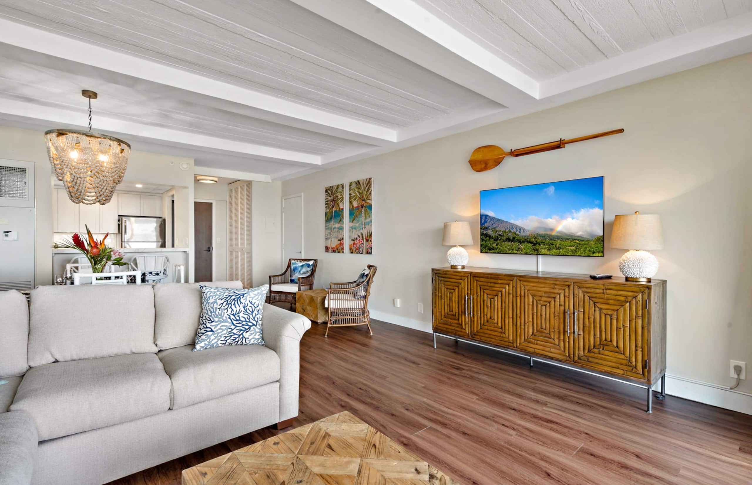 Condo in Lahaina · ★4.88 · 1 bedroom · 2 beds · 1 bath - Image 9