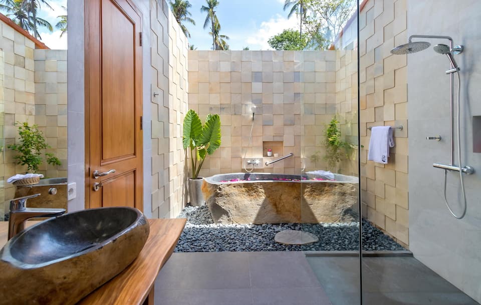 A Javanese joglo villa in a tropical fruit garden by the sea, Selemadeg, Tabanan, Bali, Indonesia, photo 10 of 10