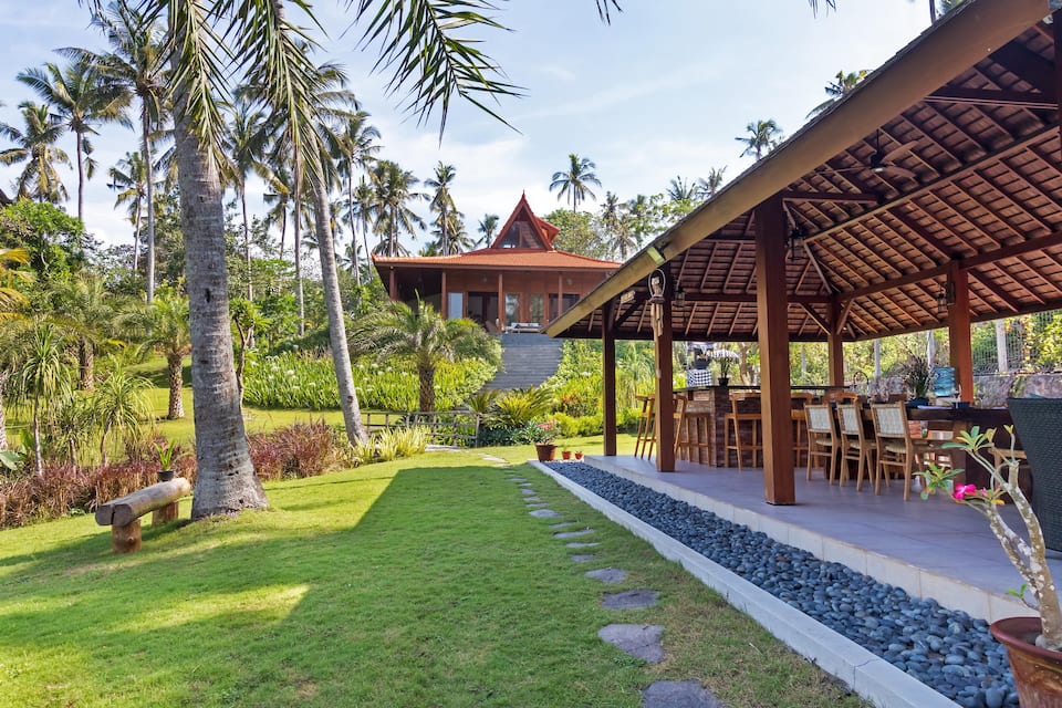 A Javanese joglo villa in a tropical fruit garden by the sea, Selemadeg, Tabanan, Bali, Indonesia, photo 4 of 10