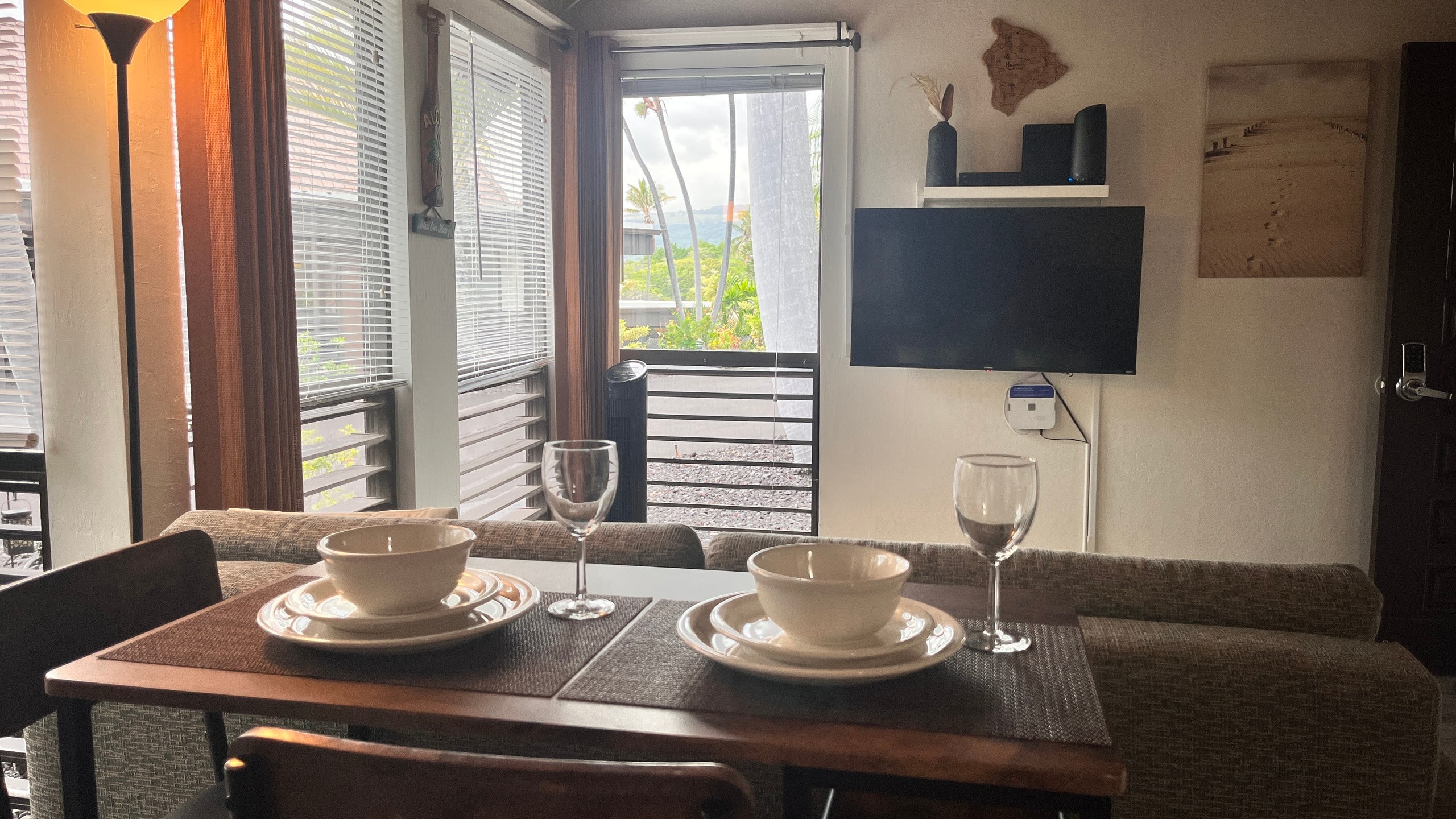 Condo in Naalehu · ★4.44 · Studio · 1 bed · 1 shared bath - Image 5