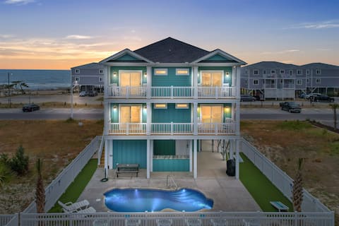 A Wedge Away by Brunswick Vacation Rentals w/ Pool