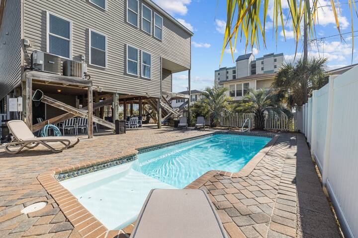 Beachy Keen Vacations managed Airbnb listing 2