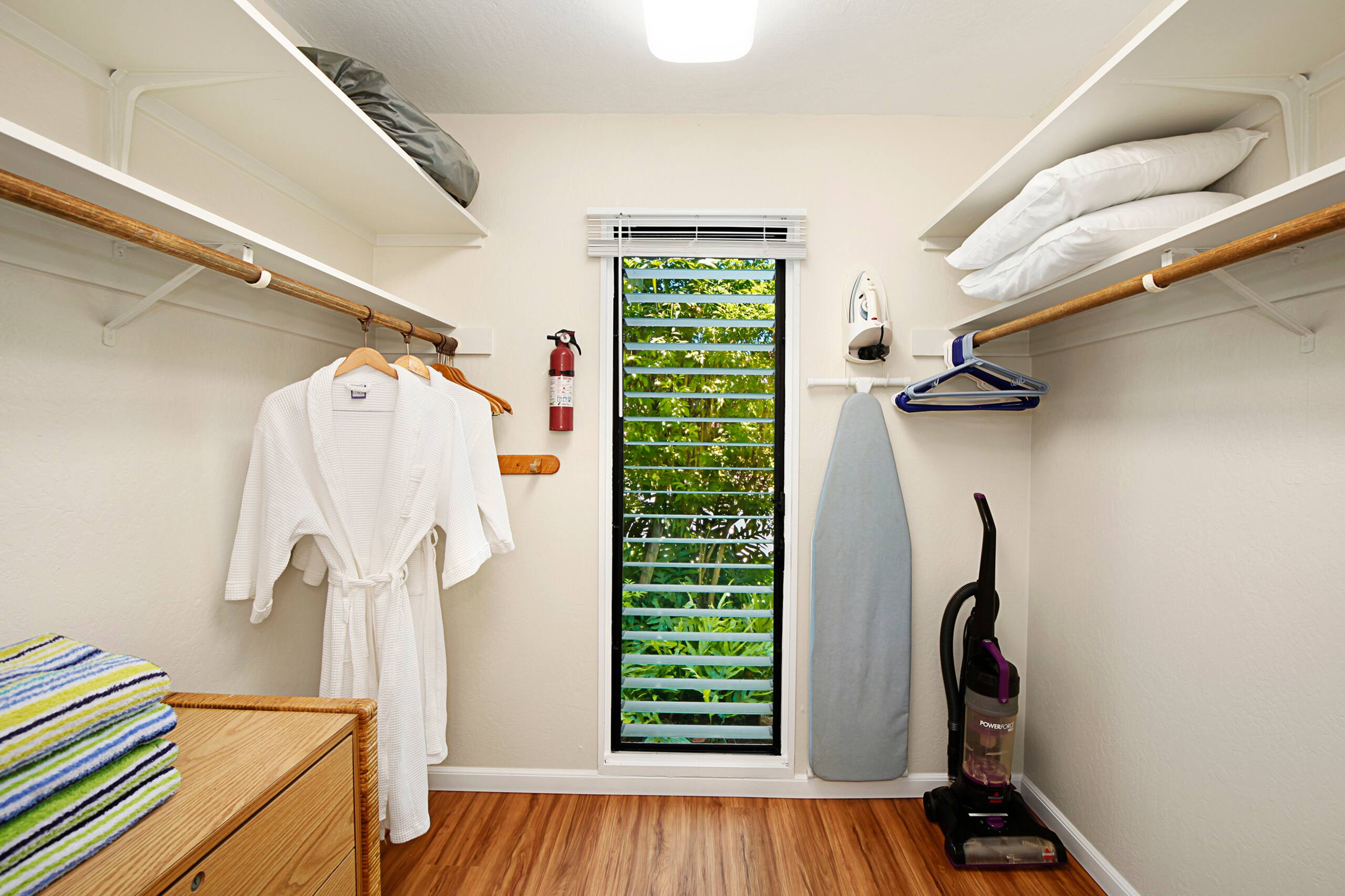 Condo in Koloa · ★4.82 · 1 bedroom · 1 bed · 1 bath - Photo 13