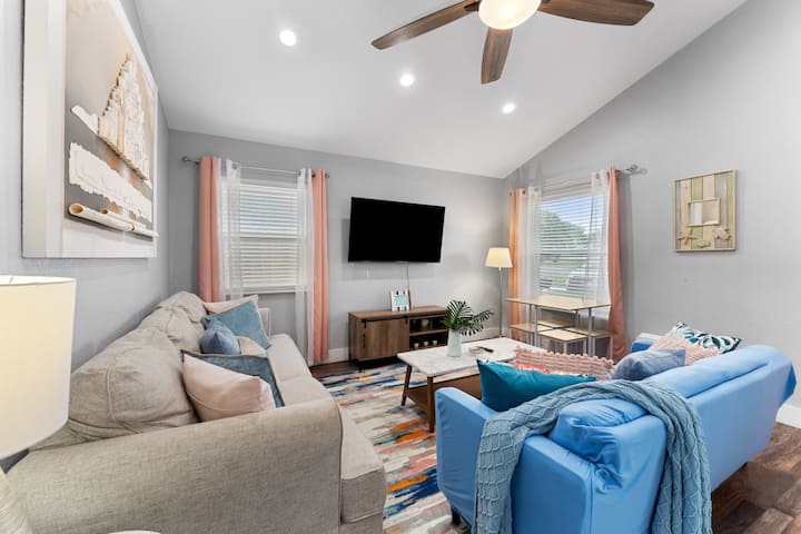 4bdr+pets Ok+huge Yard+firepit+3mintobeach - Rockport, TX
