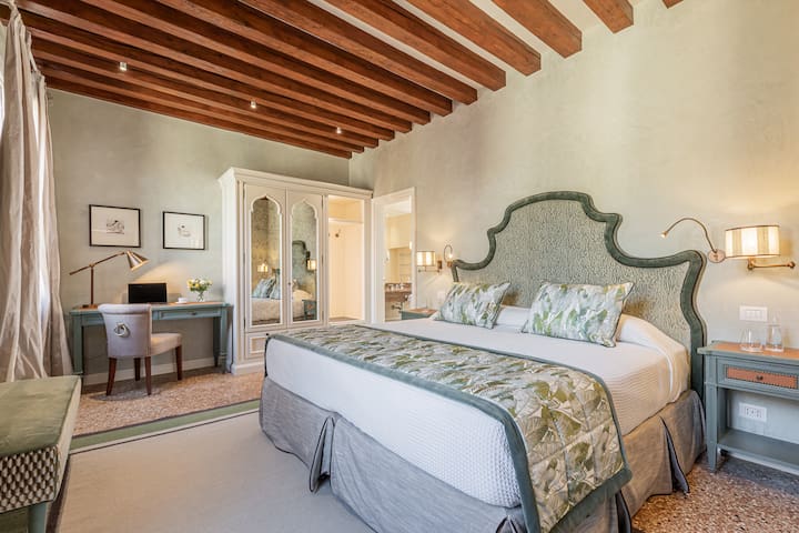 L’Opera Divina Luxury Apt in Dorsoduro gallery image 3