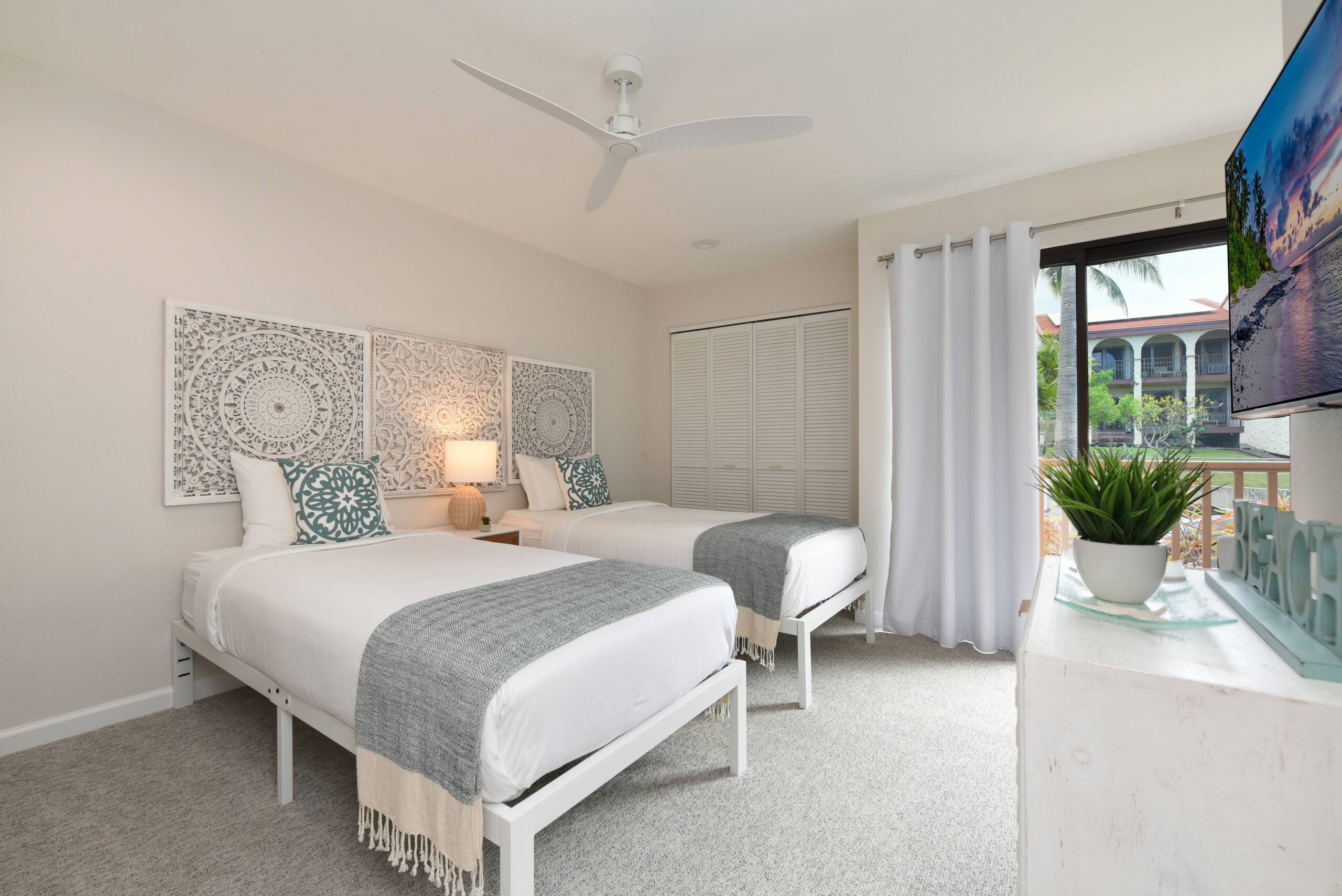 Condo in Kihei · ★4.66 · 2 bedrooms · 4 beds · 2 baths - Image 22