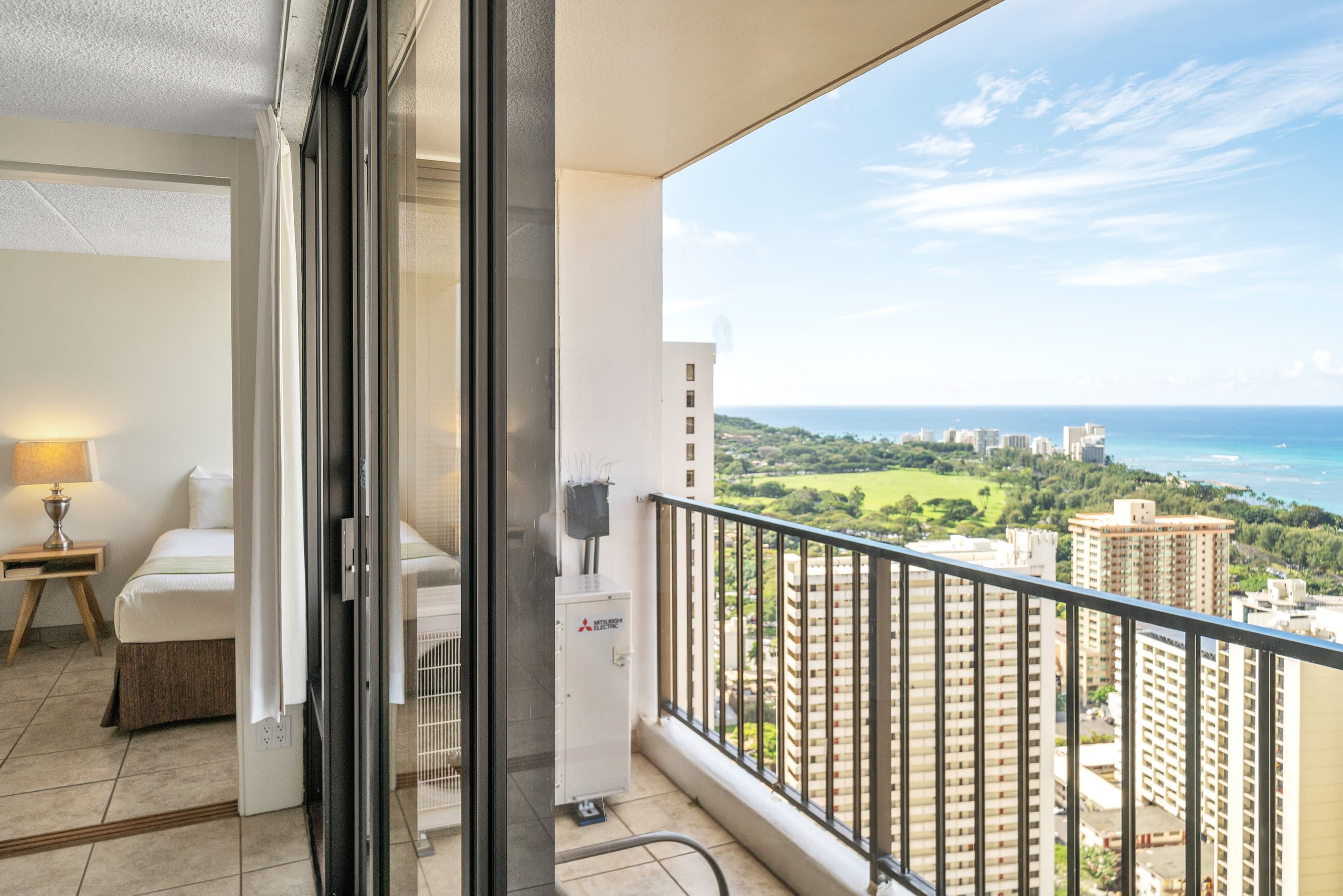 Condo in Honolulu · ★4.0 · 1 bedroom · 2 beds · 1 private bath - Image 19