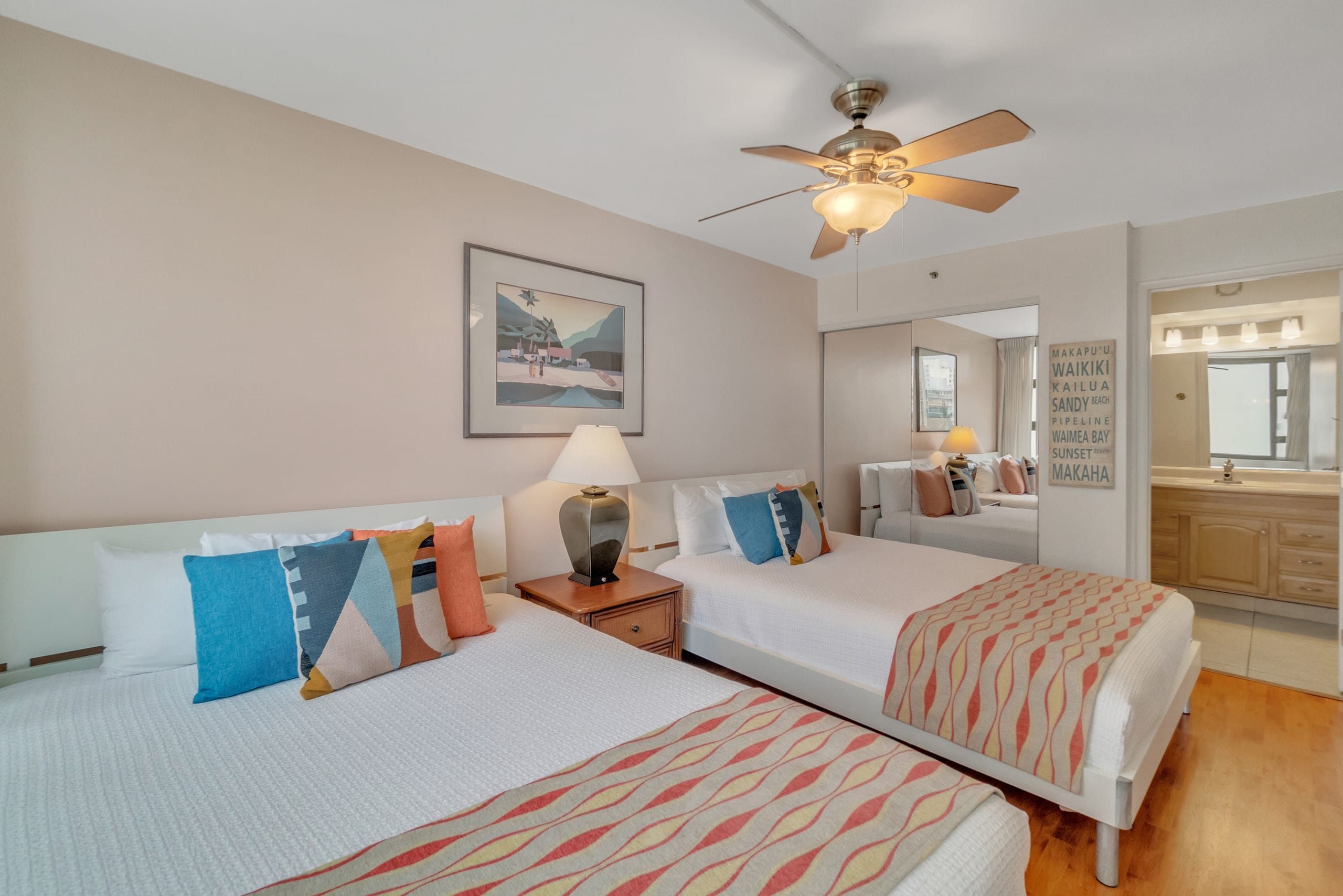Condo in Honolulu · ★4.18 · 1 bedroom · 4 beds · 1 private bath - Image 25