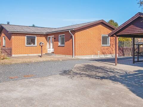 4 person holiday home in oksbøl