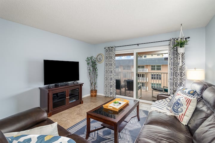Island Time: 3b/2b Ocean Front Condo - Cocoa Beach, FL